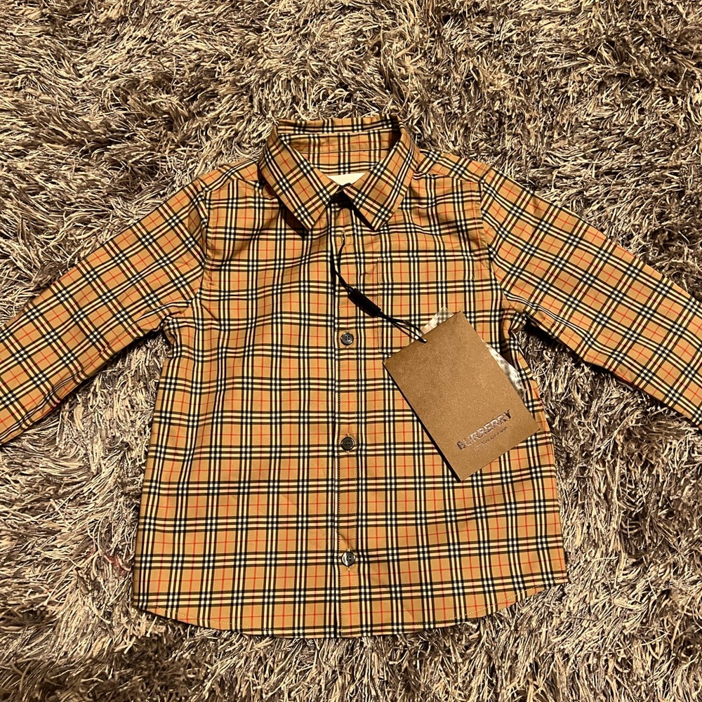 Burberry kids NWT shirt 2Y
